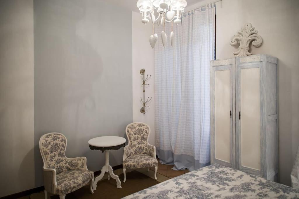 Piazza Erbe Luxury Apartment Verona Bagian luar foto